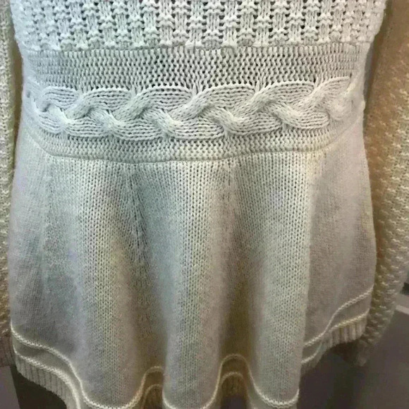 Cupio Medium Ivory Peplum Cable Knit  Sweater L/S - Picture 4 of 6